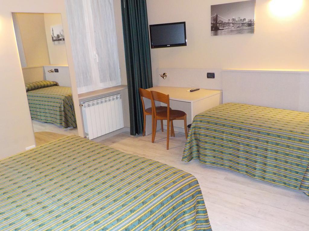 Hotel Posta Ventimiglia Quarto foto